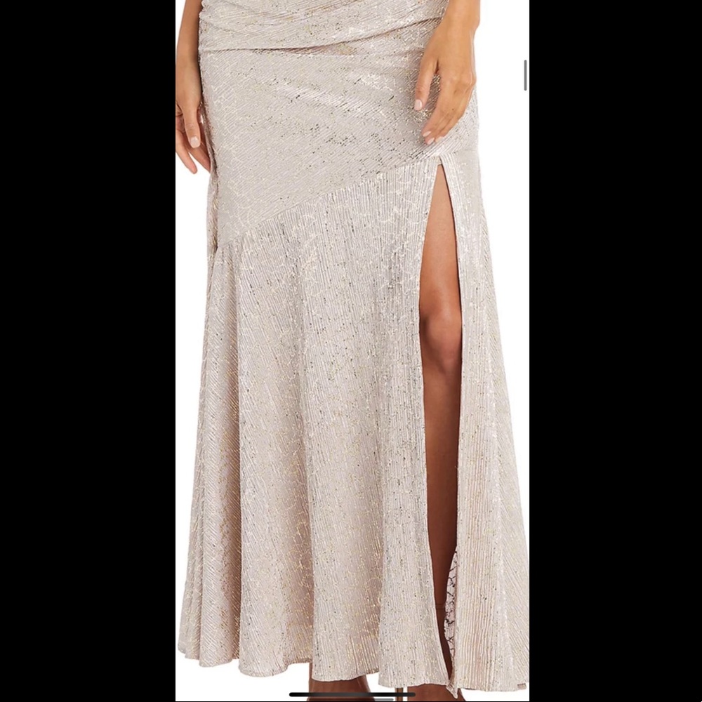 Night Way Evening Gown - Picture 10 of 17